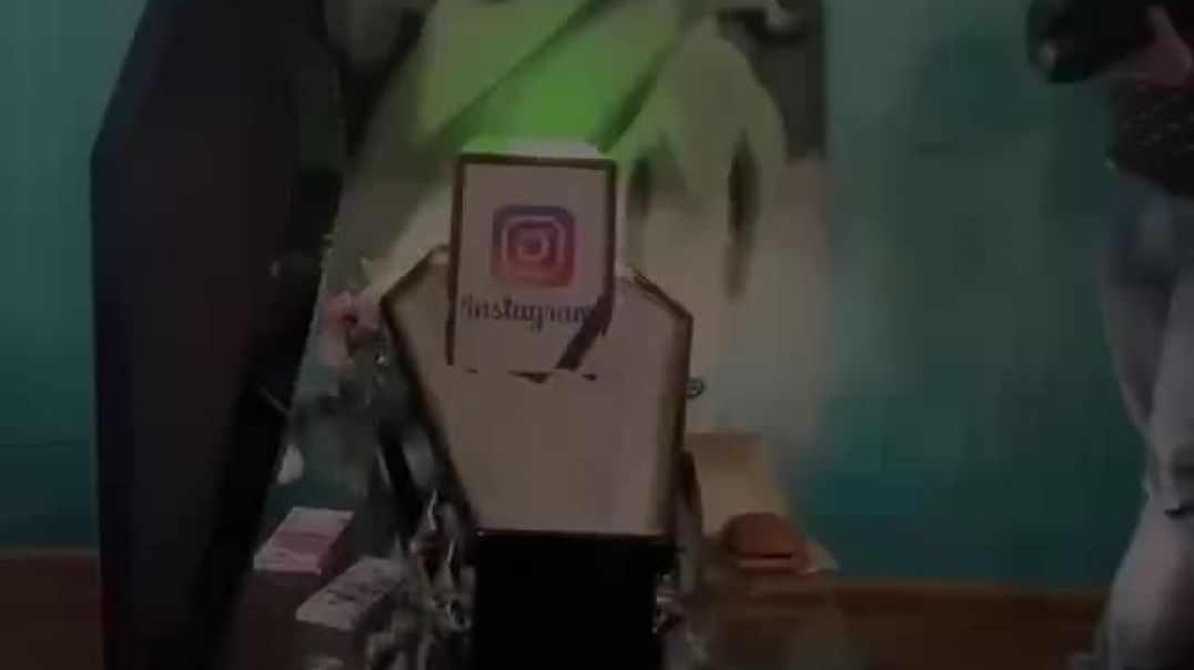 ⁣Russian Instagram funeral - Funny